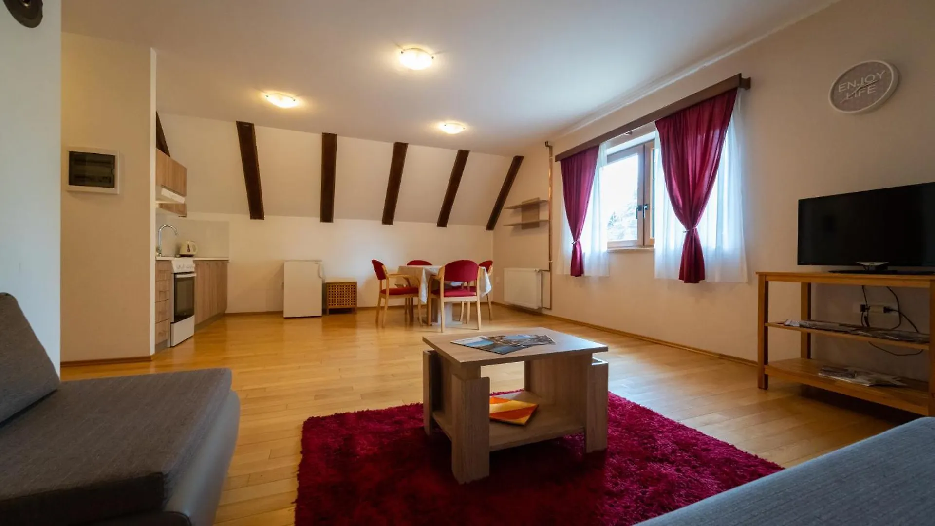 Apartamento Apartmani Gorica Fužine Croácia